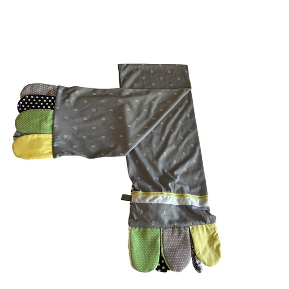 Demdaco Faith Activity Scarf Lightweight Pockets Textural Ribbons Mirror Crinkle - Picture 15 of 16